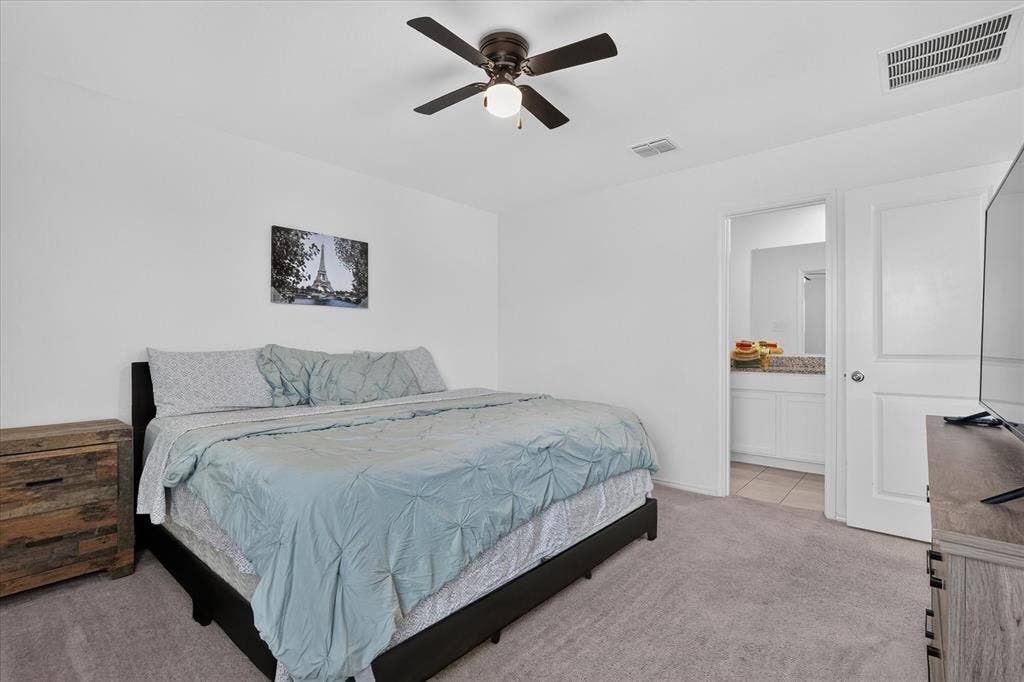 2209 Ava Drive, Ennis, TX 75119 2209 Ava Drive, Ennis, TX 75119