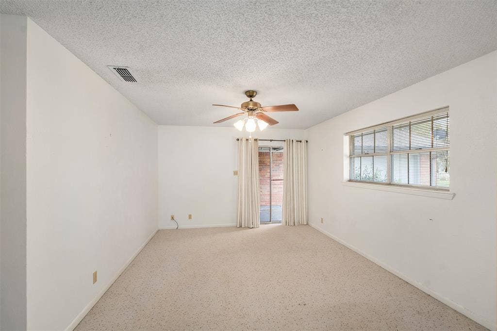 925 Bradley Drive, Athens, TX 75751 Primary bedroom with door to patio