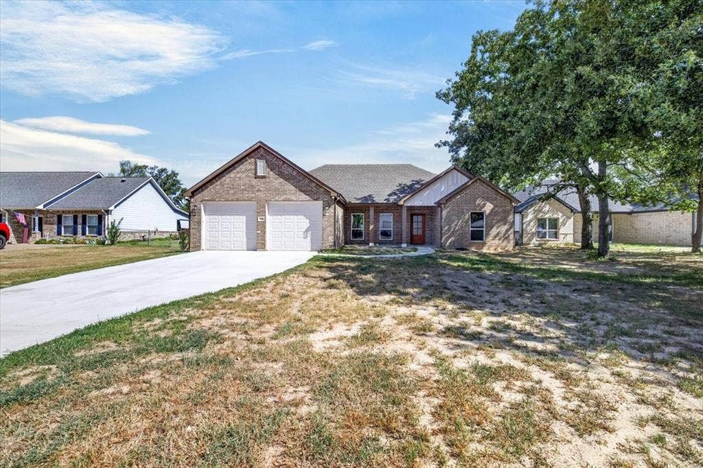 140 Bedfords Bend, Gun Barrel City, TX 75156 140 Bedfords Bend, Gun Barrel City, TX 75156