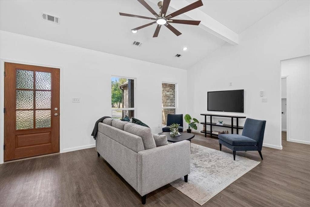 140 Bedfords Bend, Gun Barrel City, TX 75156 140 Bedfords Bend, Gun Barrel City, TX 75156