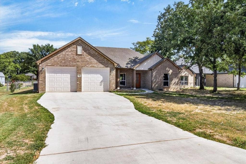140 Bedfords Bend, Gun Barrel City, TX 75156 140 Bedfords Bend, Gun Barrel City, TX 75156