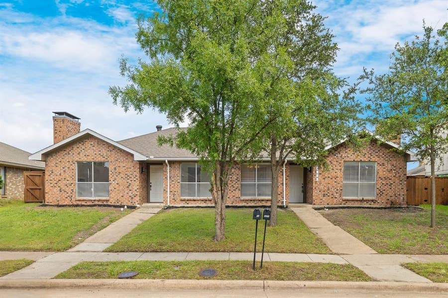 Property photo for 3352 Lanarc Drive, Plano, TX