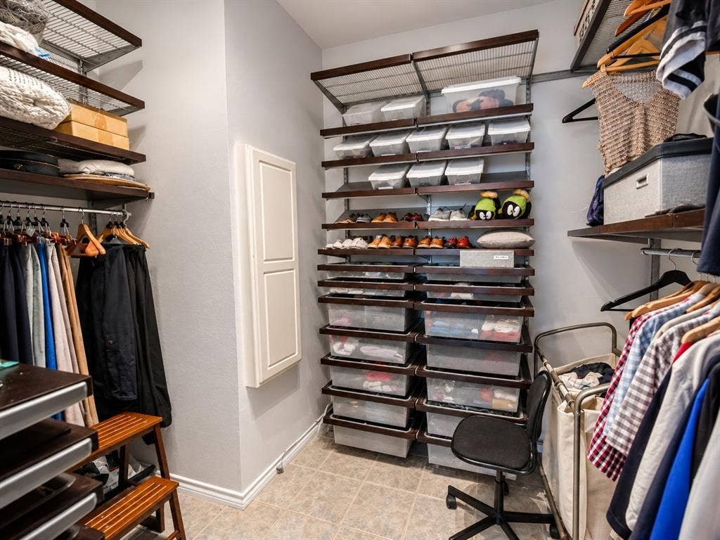 202 Browning Lane, Grand Prairie, TX 75052 202 Browning Lane, Grand Prairie, TX 75052