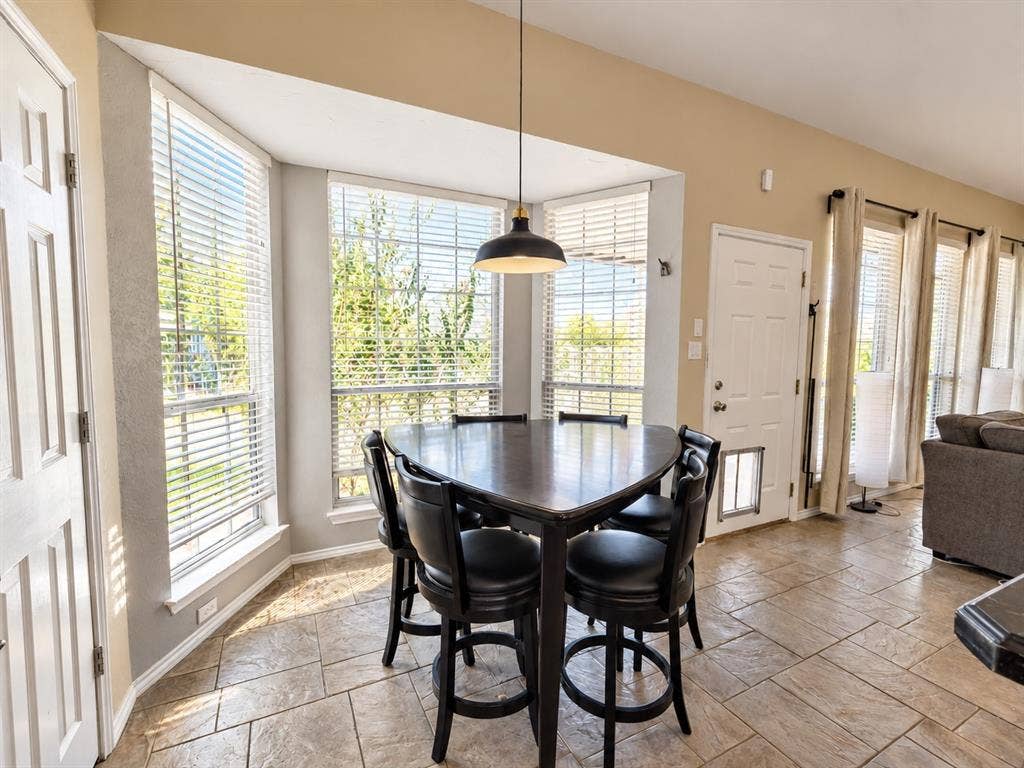 202 Browning Lane, Grand Prairie, TX 75052 202 Browning Lane, Grand Prairie, TX 75052