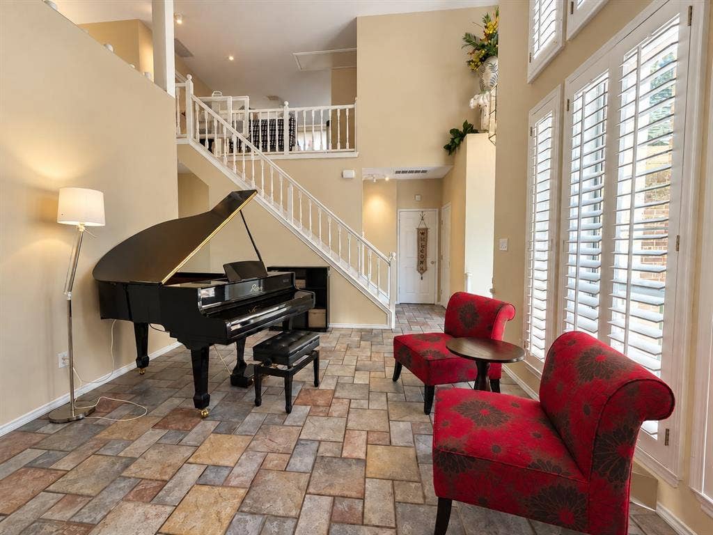 202 Browning Lane, Grand Prairie, TX 75052 202 Browning Lane, Grand Prairie, TX 75052