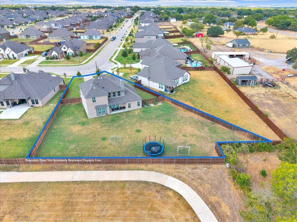 846 Deleon Drive, Midlothian, TX 76065