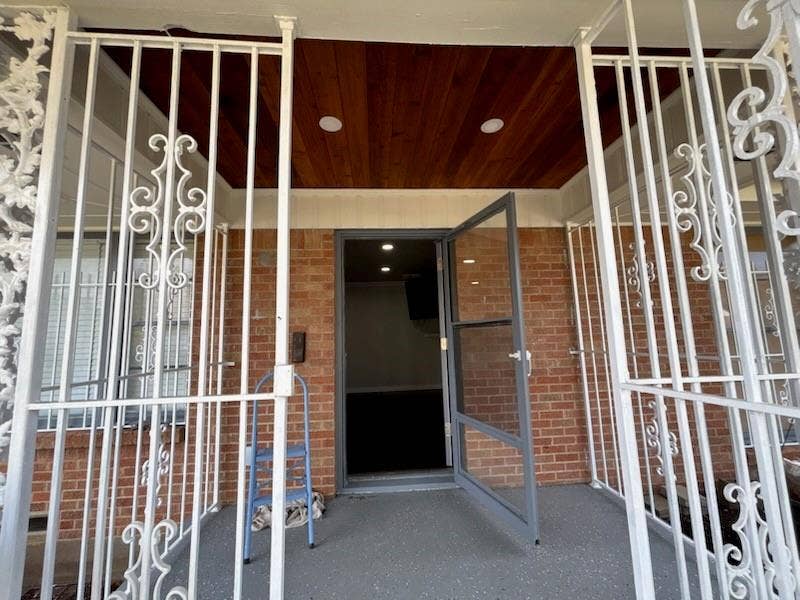 Property photo for 1570 Sutter Street, Dallas, TX