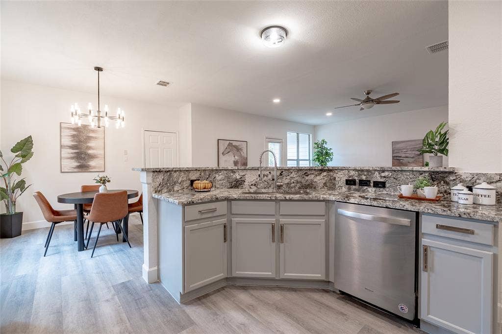 2837 Deer Ridge Drive, Rockwall, TX 75032 2837 Deer Ridge Drive, Rockwall, TX 75032