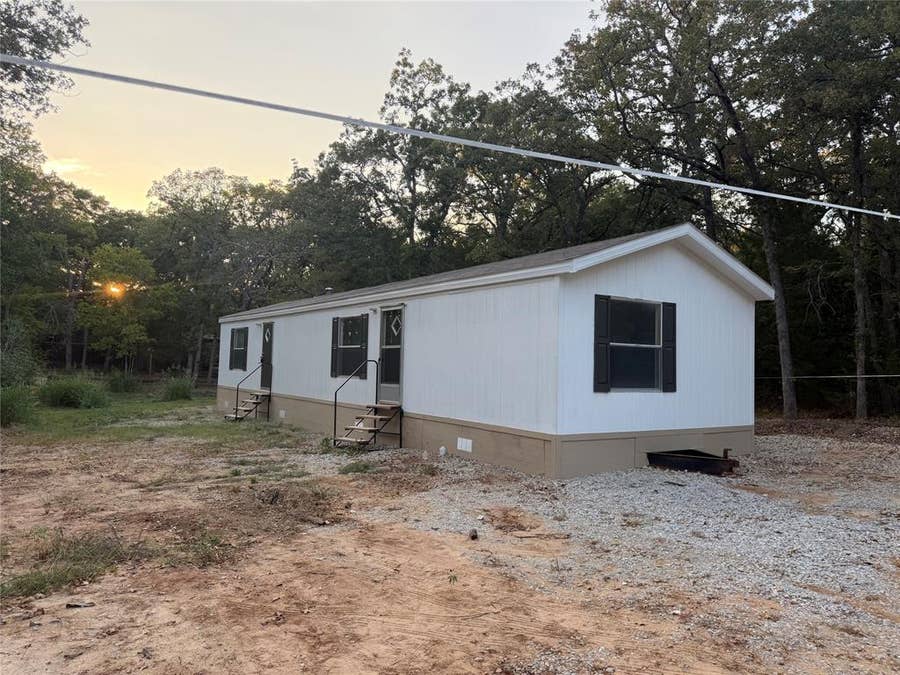 Property photo for 9374 Amy Drive, Hawk Cove, TX