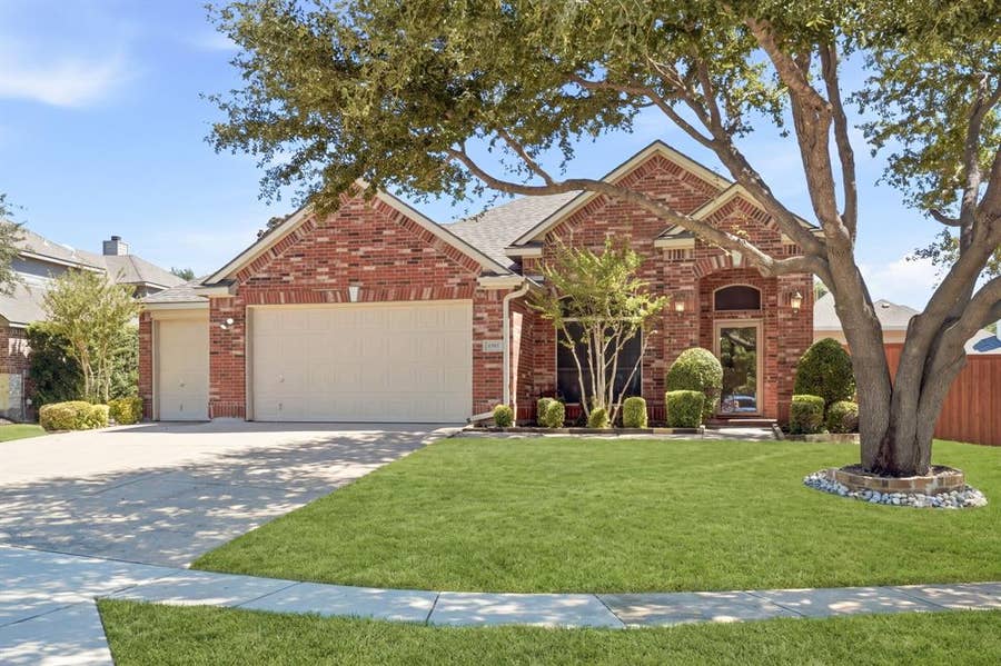 Property photo for 4305 Harlow Court, McKinney, TX
