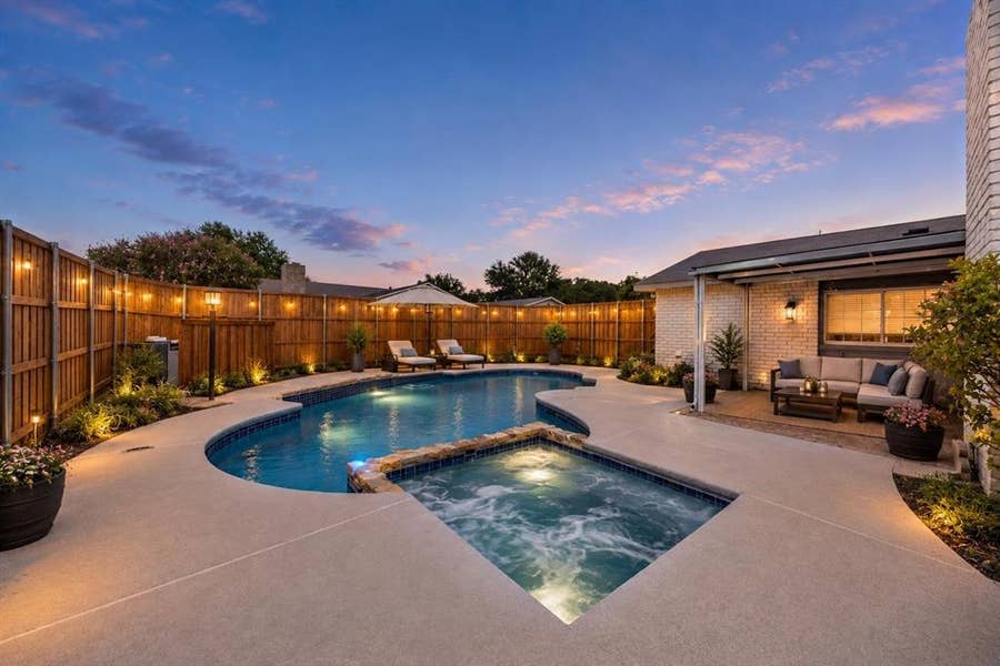 Property photo for 1715 Cherokee Trail, Plano, TX