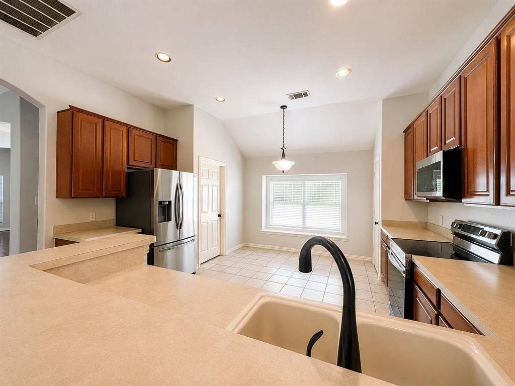 1721 Woodstream Lane, Allen, TX 75002 1721 Woodstream Lane, Allen, TX 75002