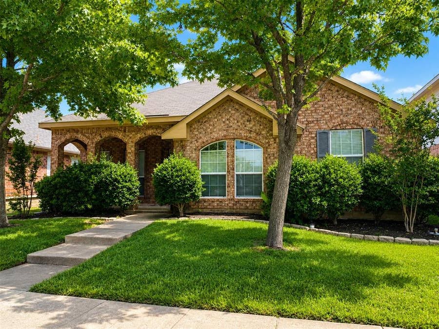 Property photo for 1721 Woodstream Lane, Allen, TX