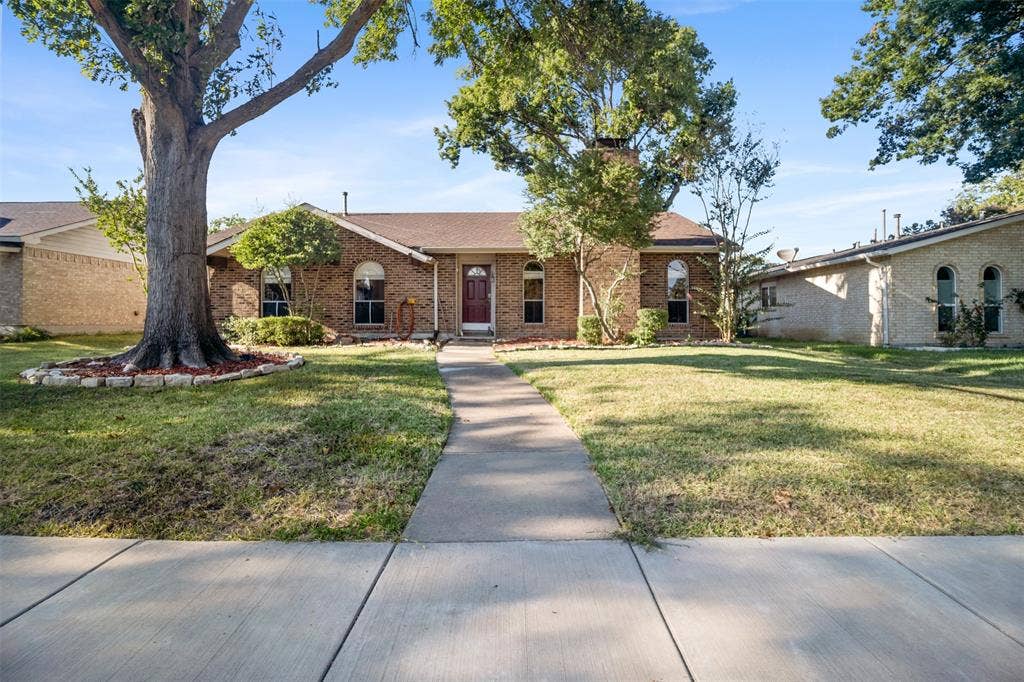 2209 Overglen Drive, Plano, TX 75074