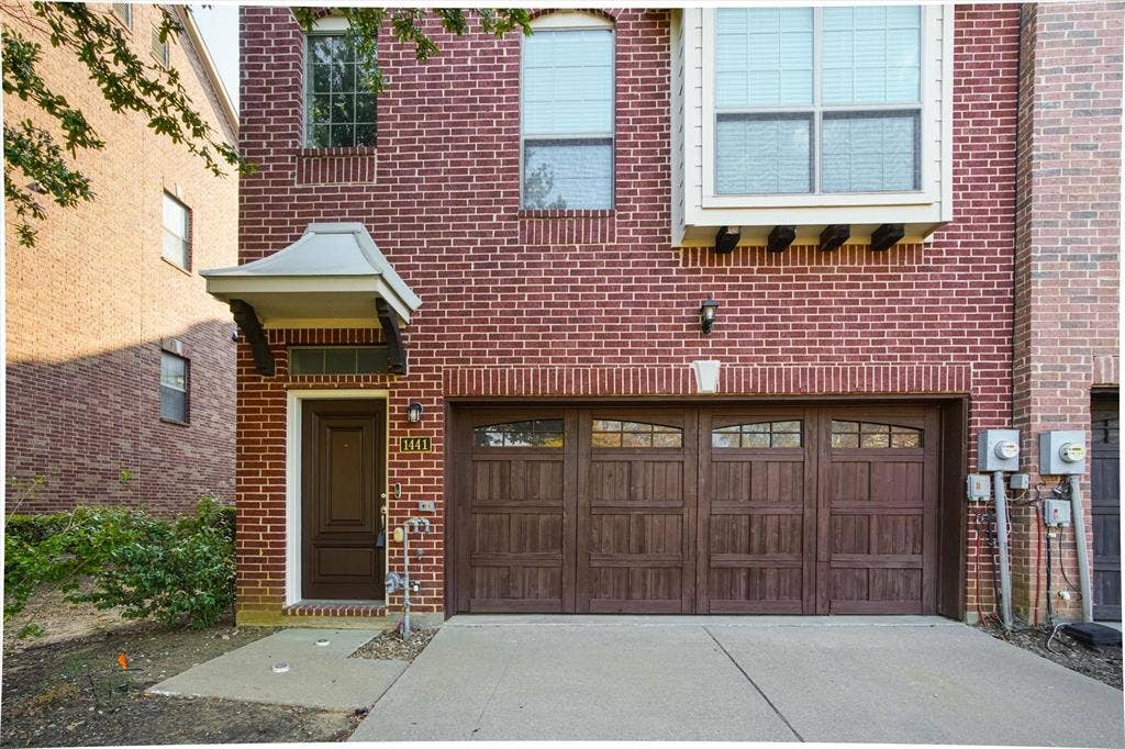 1441 Fox Run Drive, Irving, TX 75063 1441 Fox Run Drive, Irving, TX 75063