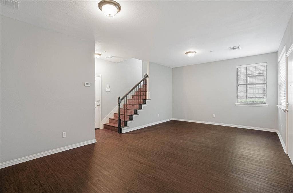 1441 Fox Run Drive, Irving, TX 75063 1441 Fox Run Drive, Irving, TX 75063