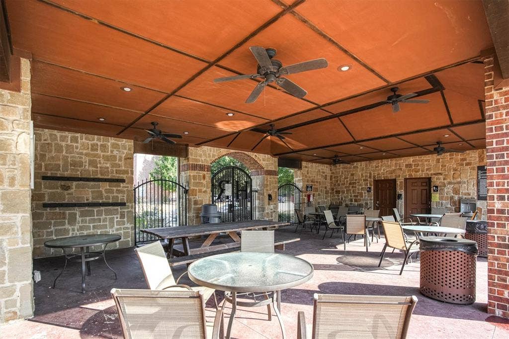 1441 Fox Run Drive, Irving, TX 75063 Picnic area and pool directly across the street