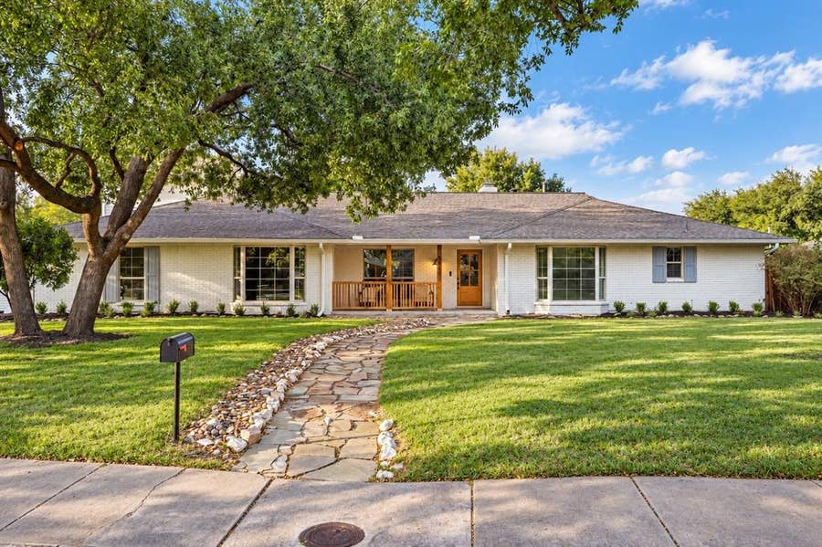 Property photo for 3777 Duchess Trail, Dallas, TX
