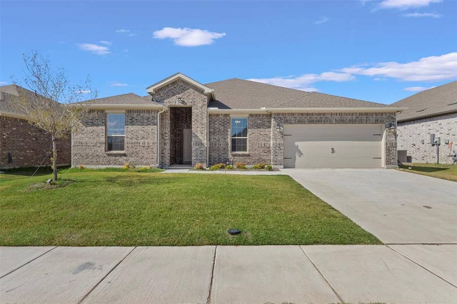 Property photo for 2020 Eugene Street, Anna, TX