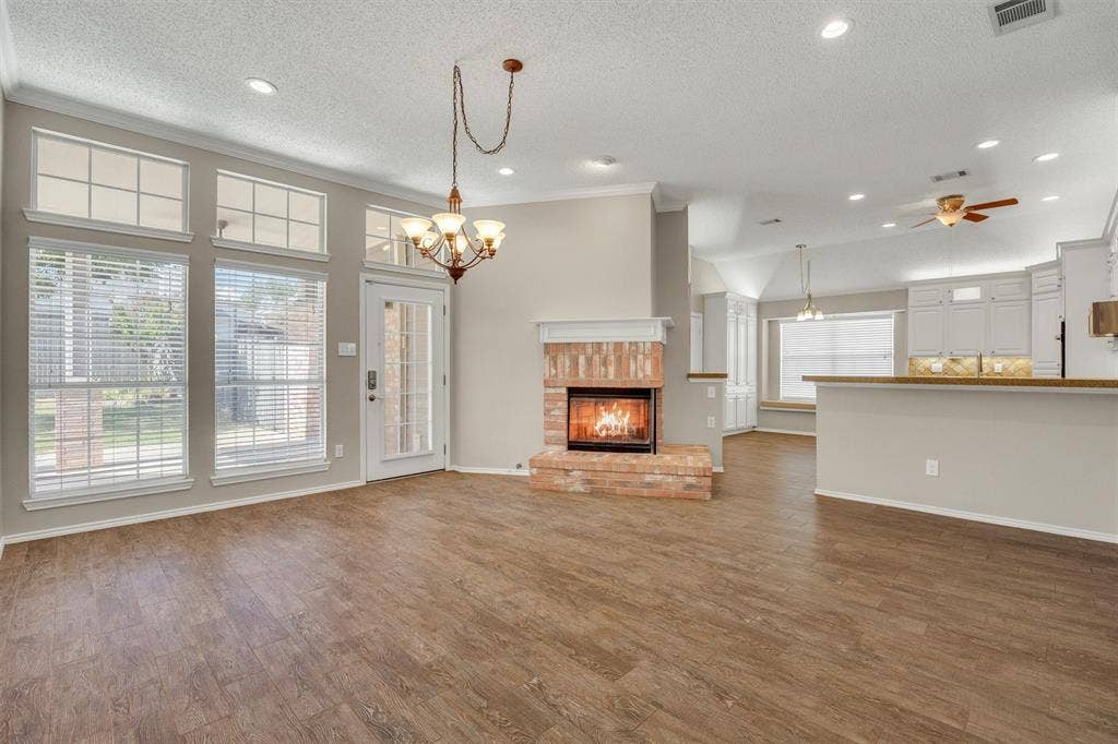 12 Harper Drive, Allen, TX 75002 12 Harper Drive, Allen, TX 75002