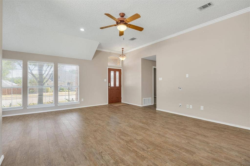 12 Harper Drive, Allen, TX 75002 12 Harper Drive, Allen, TX 75002