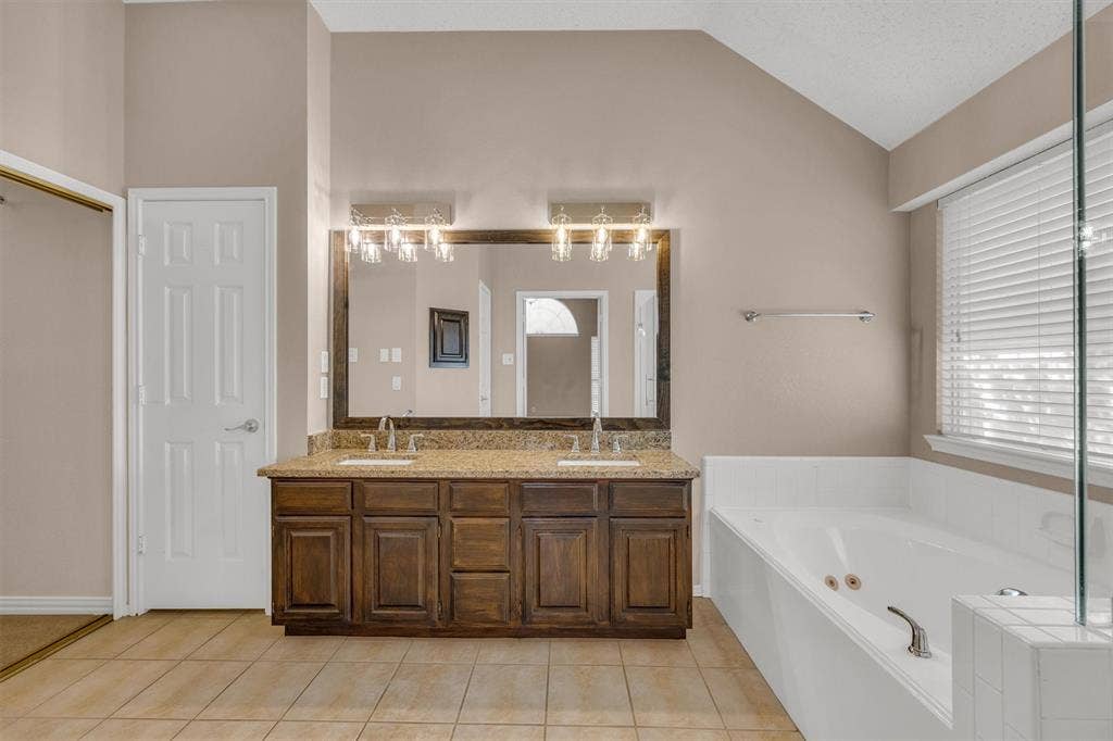 12 Harper Drive, Allen, TX 75002 12 Harper Drive, Allen, TX 75002