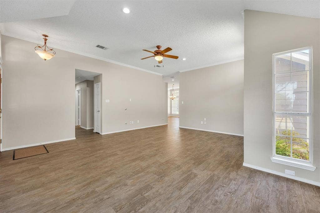 12 Harper Drive, Allen, TX 75002 12 Harper Drive, Allen, TX 75002