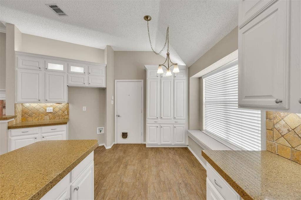 12 Harper Drive, Allen, TX 75002 12 Harper Drive, Allen, TX 75002
