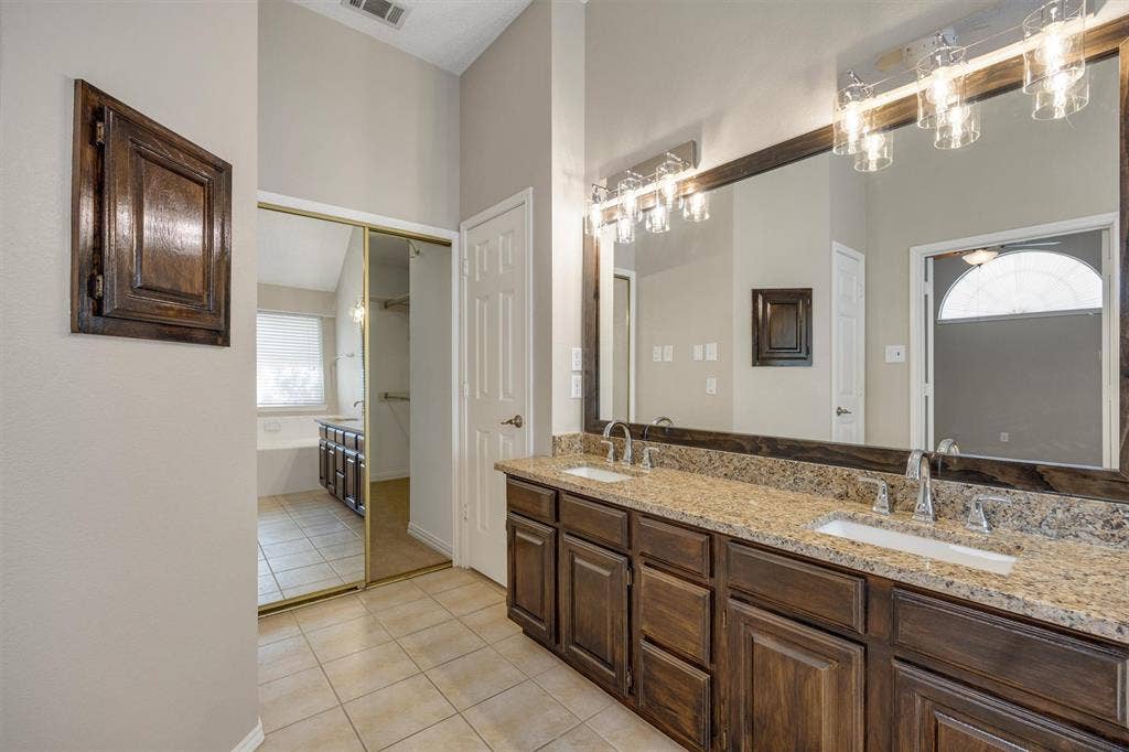 12 Harper Drive, Allen, TX 75002 12 Harper Drive, Allen, TX 75002