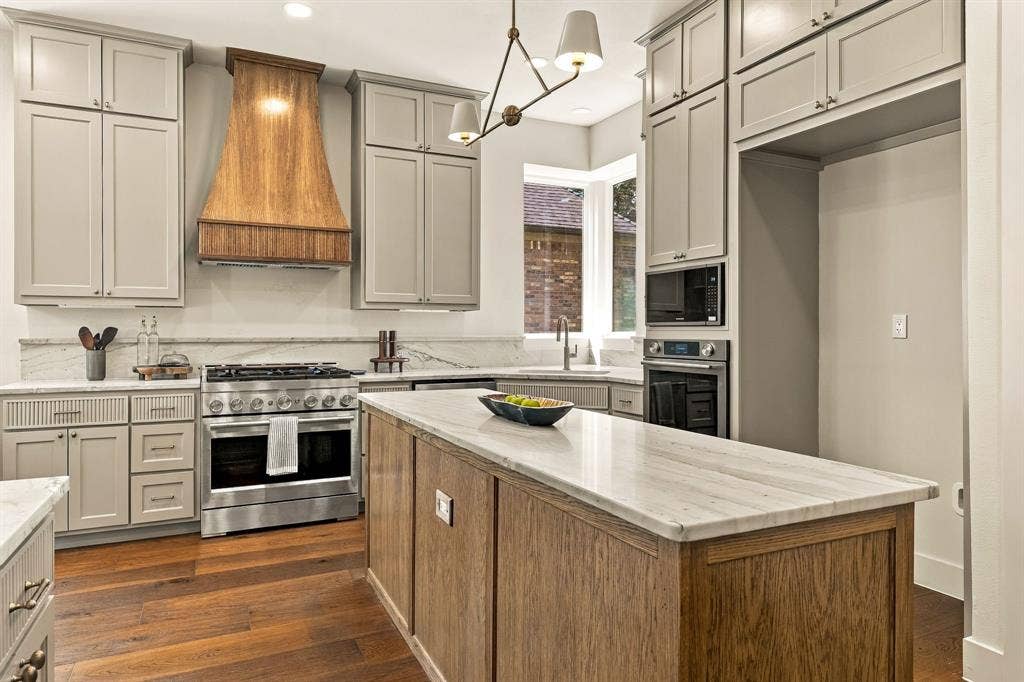 6634 Mimms Drive, Dallas, TX 75252