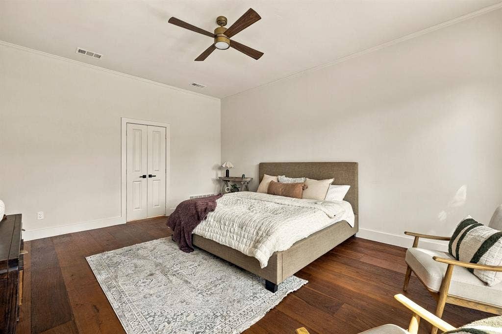 6634 Mimms Drive, Dallas, TX 75252