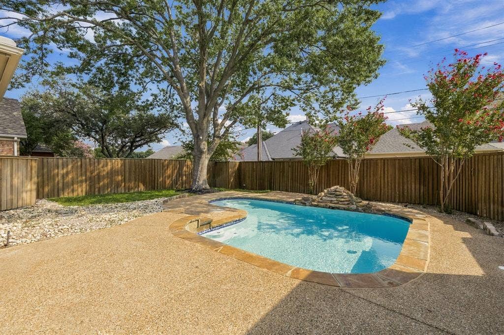 6634 Mimms Drive, Dallas, TX 75252