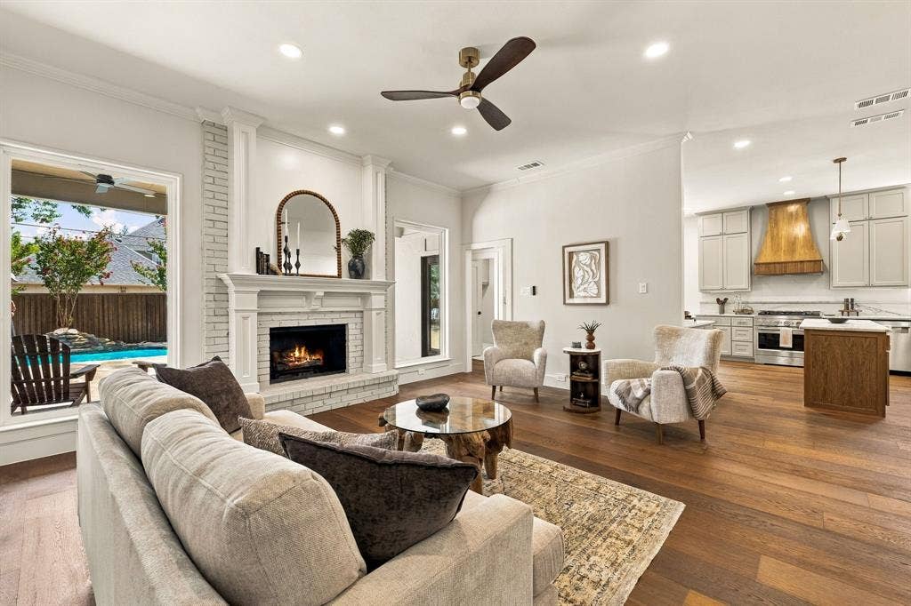 6634 Mimms Drive, Dallas, TX 75252