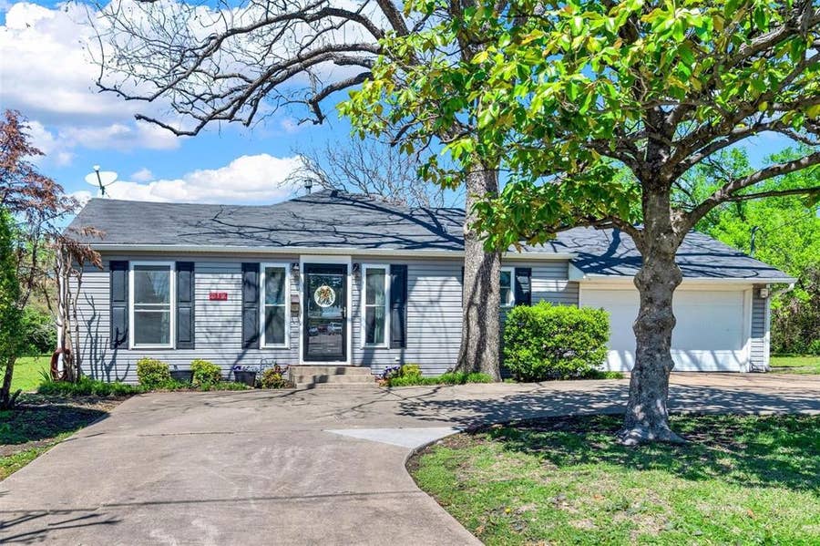 Property photo for 319 E Spring Valley Road, Richardson, TX