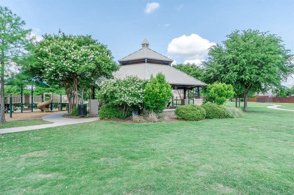 501 Ambrose Drive, Murphy, TX 75094