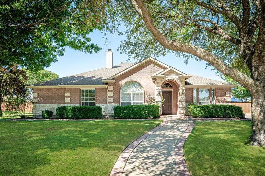 Property photo for 501 Ambrose Drive, Murphy, TX