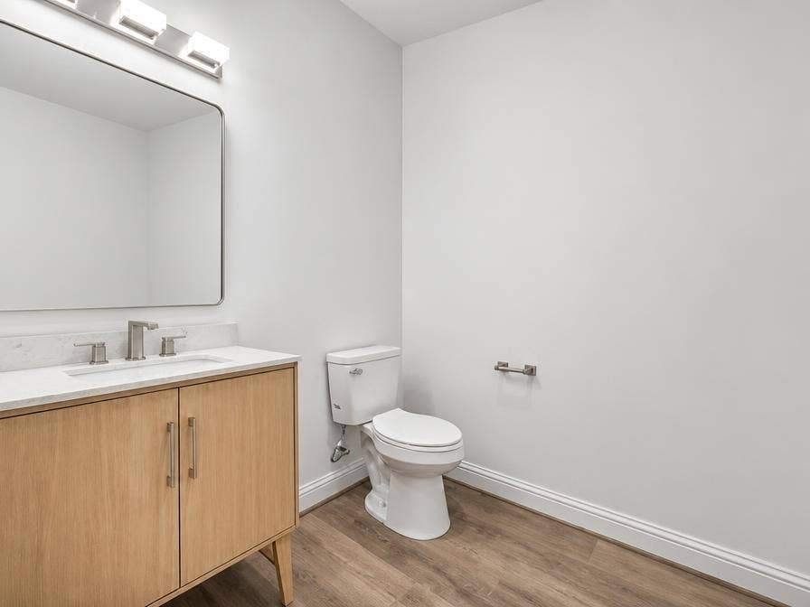 1221 W 16th Street, #F, Houston, TX 77008 1221 W 16th Street, #F, Houston, TX 77008