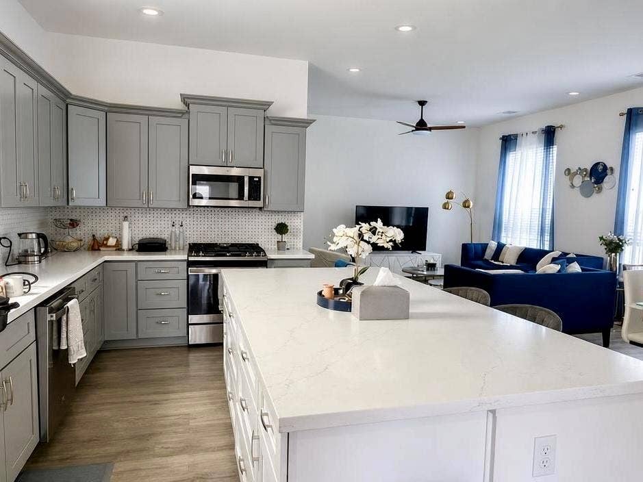1221 W 16th Street, #F, Houston, TX 77008 1221 W 16th Street, #F, Houston, TX 77008