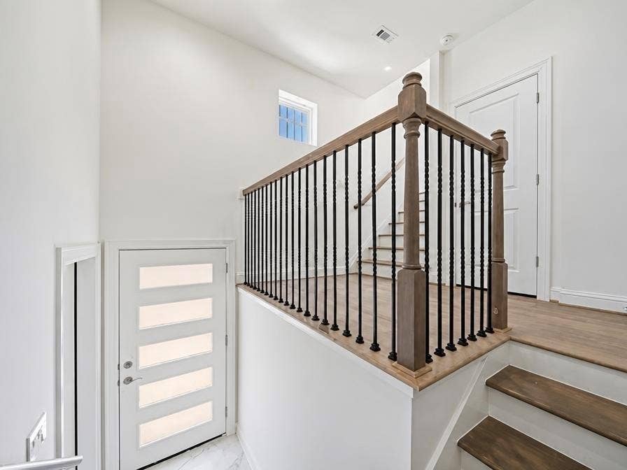 1221 W 16th Street, #F, Houston, TX 77008 1221 W 16th Street, #F, Houston, TX 77008
