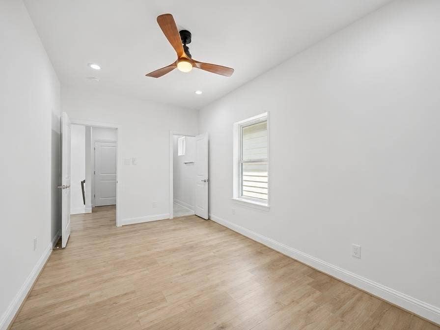 1221 W 16th Street, #F, Houston, TX 77008 1221 W 16th Street, #F, Houston, TX 77008