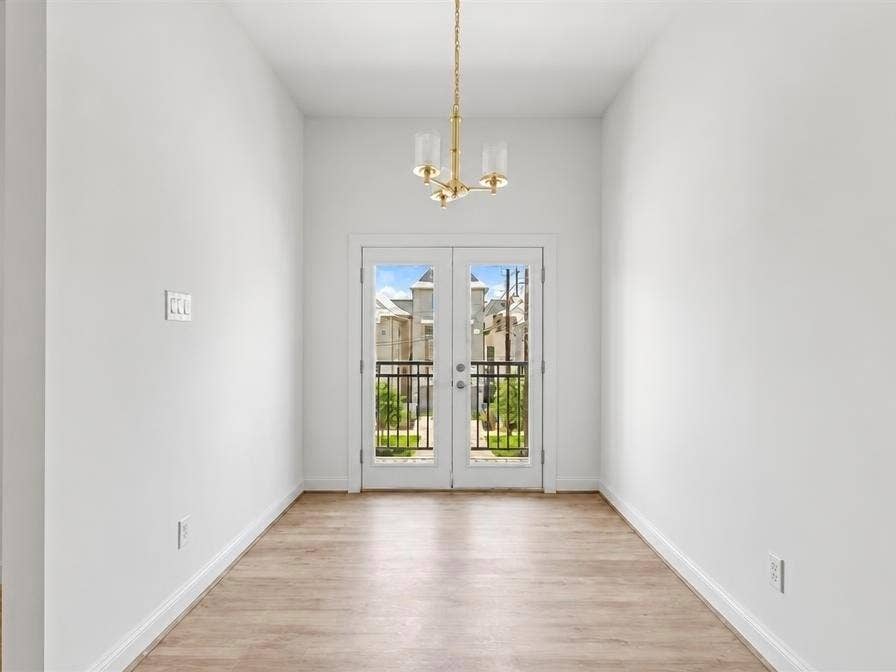 1221 W 16th Street, #F, Houston, TX 77008 1221 W 16th Street, #F, Houston, TX 77008