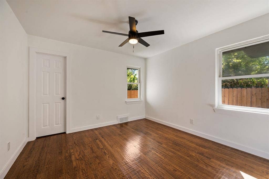 9916 Cloister Drive, Dallas, TX 75228 9916 Cloister Drive, Dallas, TX 75228