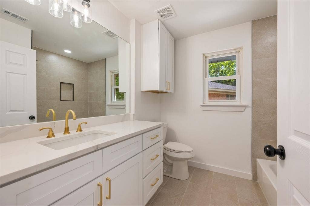 9916 Cloister Drive, Dallas, TX 75228 9916 Cloister Drive, Dallas, TX 75228