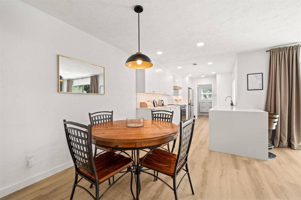 9306 Rolling Rock Lane, Dallas, TX 75238 9306 Rolling Rock Lane, Dallas, TX 75238
