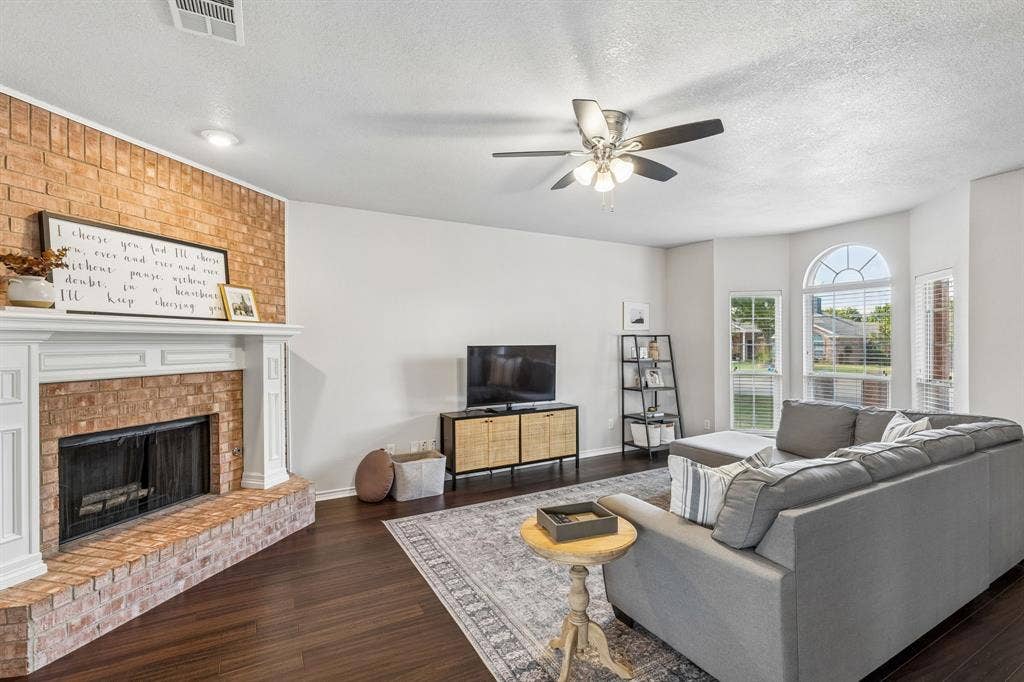 1532 Pine Bluff Drive, Allen, TX 75002 1532 Pine Bluff Drive, Allen, TX 75002