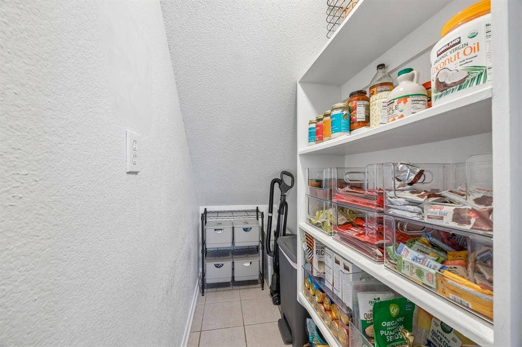1532 Pine Bluff Drive, Allen, TX 75002 walk-in pantry
