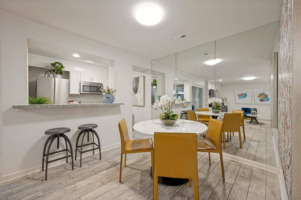 5140 Amesbury Drive, #212, Dallas, TX 75206 Updated at The Arrangement Condos