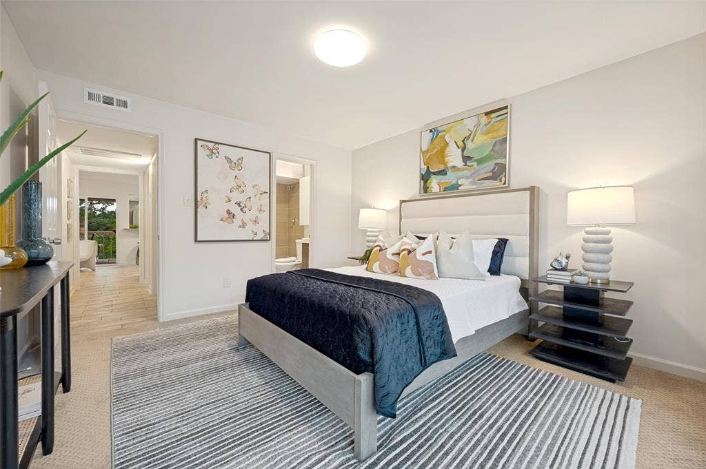 5140 Amesbury Drive, #212, Dallas, TX 75206 Updated at The Arrangement Condos