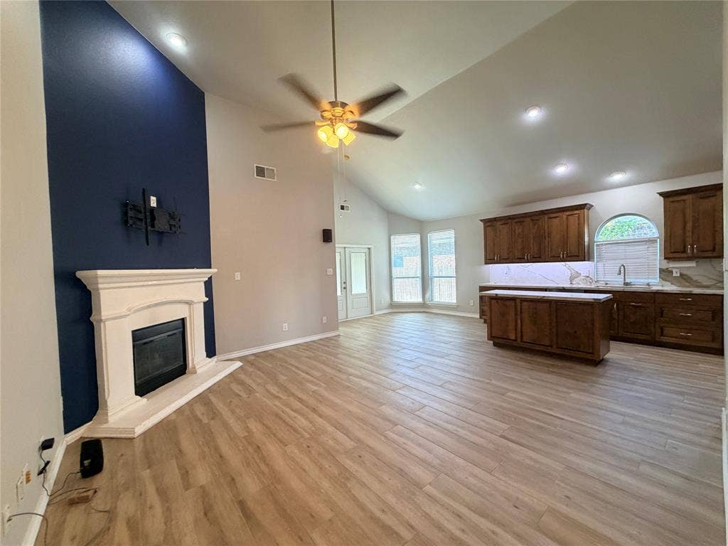 12917 Farmington Drive, Fort Worth, TX 76244 12917 Farmington Drive, Fort Worth, TX 76244