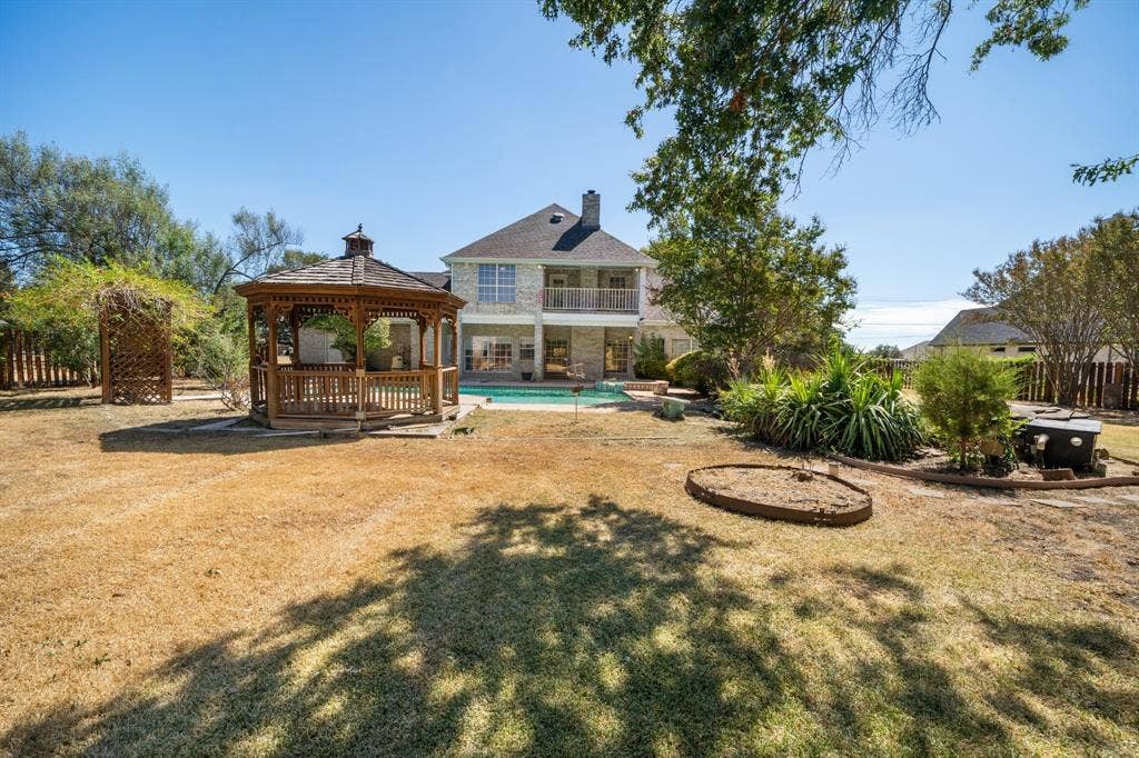 2941 N Mockingbird Lane, Midlothian, TX 76065